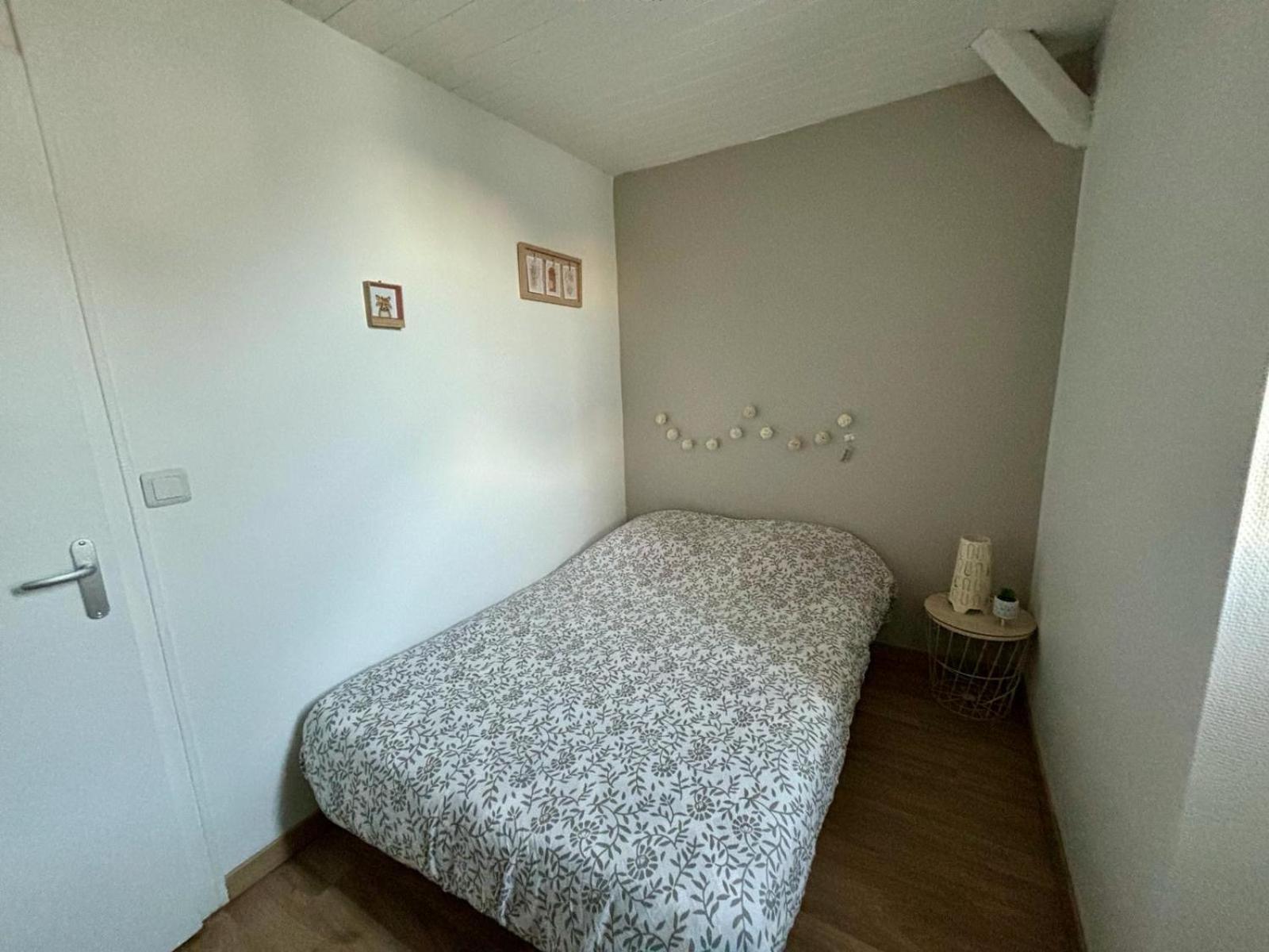 Appartement Chaleureux La Roche-sur-Yon Extérieur photo